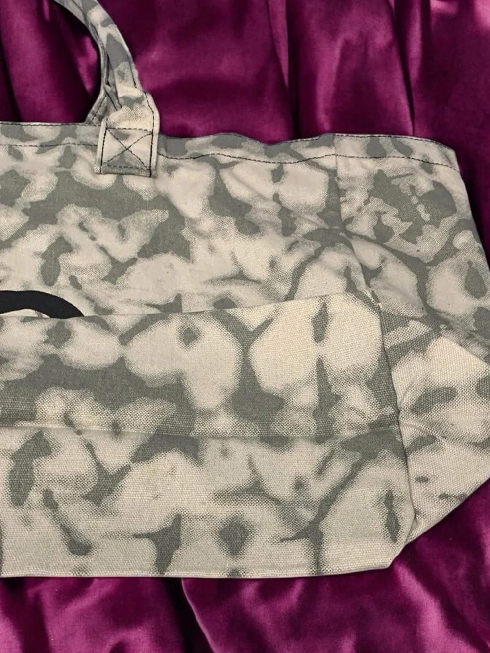 🦸‍♀️ALO Yoga Grey Tie-Dye Canvas Tote🦸‍♀️